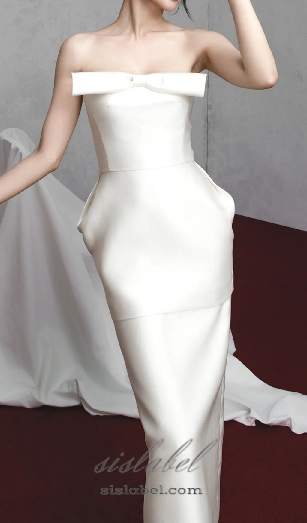 Elegant White Alisa Tube Midi Dress with Bow Detail