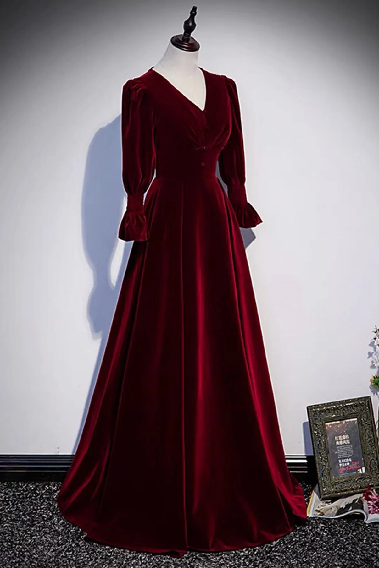 Burgundy Velvet Long Prom Dresses A-Line Long Sleeve Evening Dresses