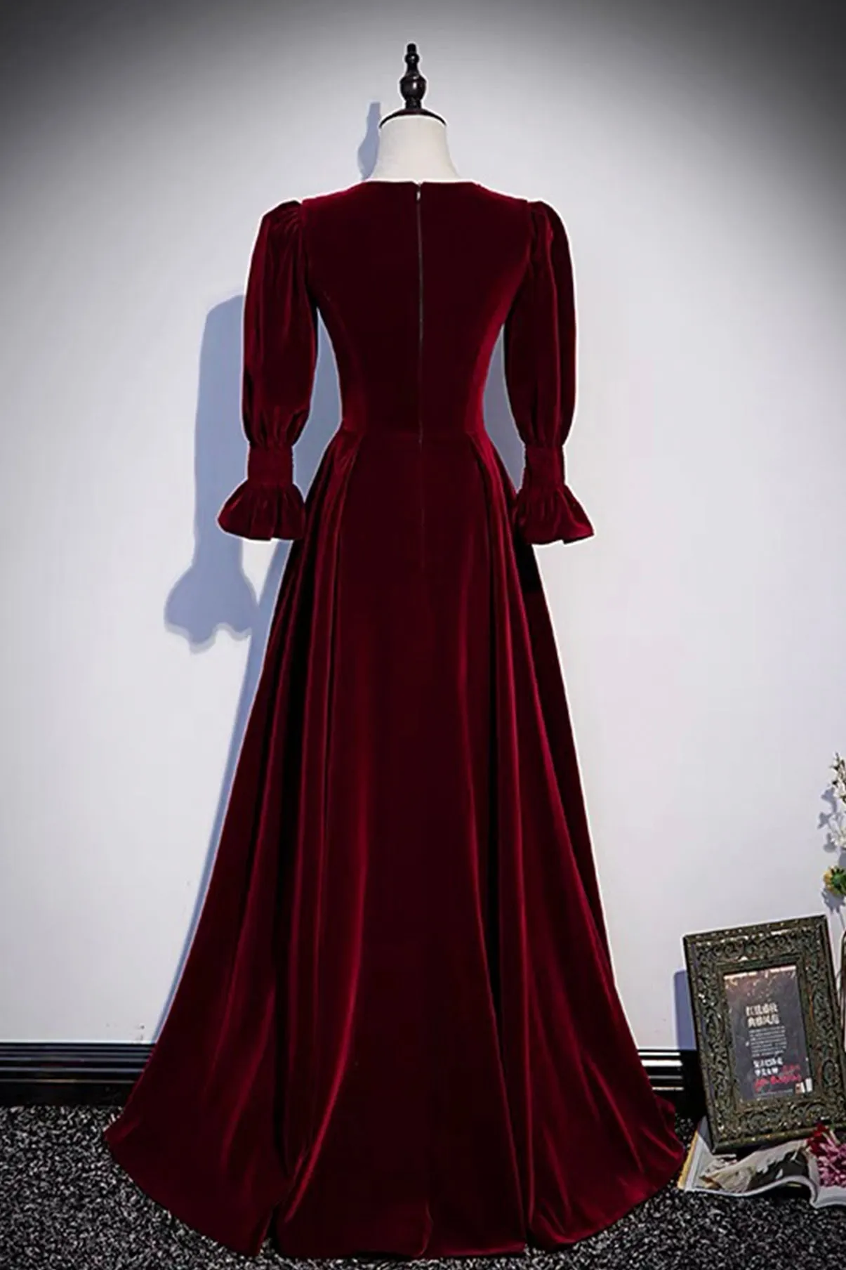 Burgundy Velvet Long Prom Dresses A-Line Long Sleeve Evening Dresses