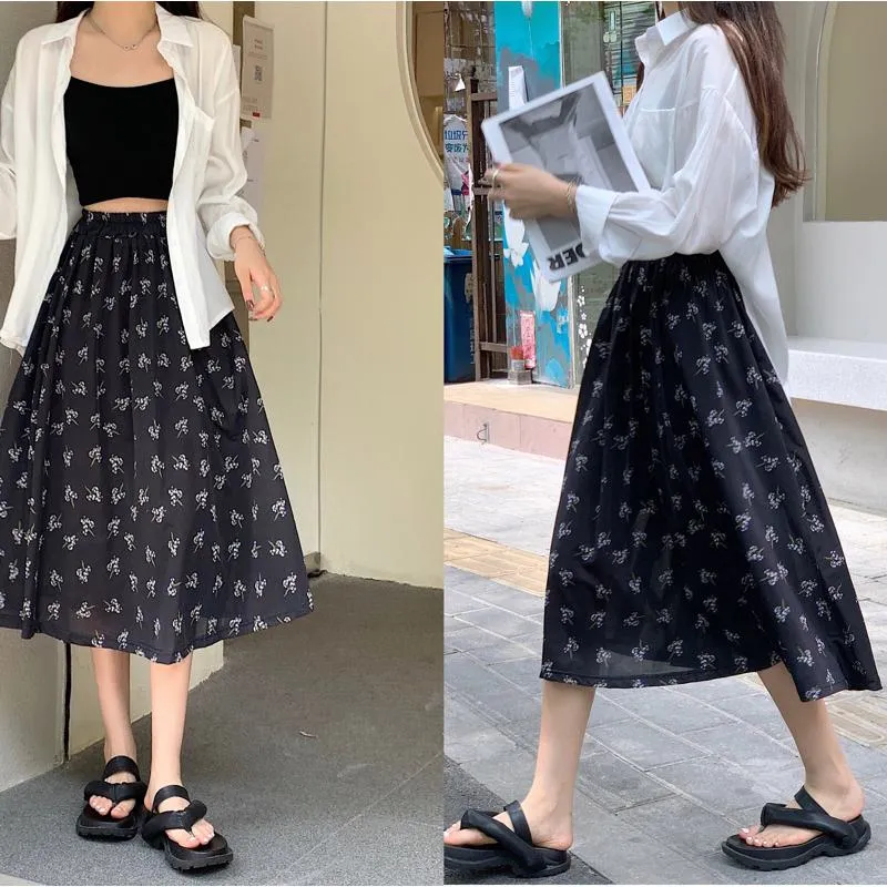 Floral Print Slimming Plus Mesh Skirt
