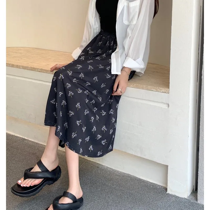 Floral Print Slimming Plus Mesh Skirt