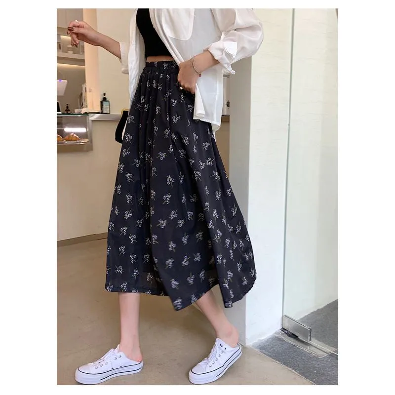 Floral Print Slimming Plus Mesh Skirt