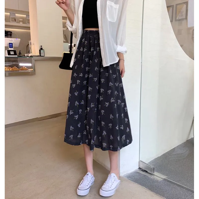 Floral Print Slimming Plus Mesh Skirt