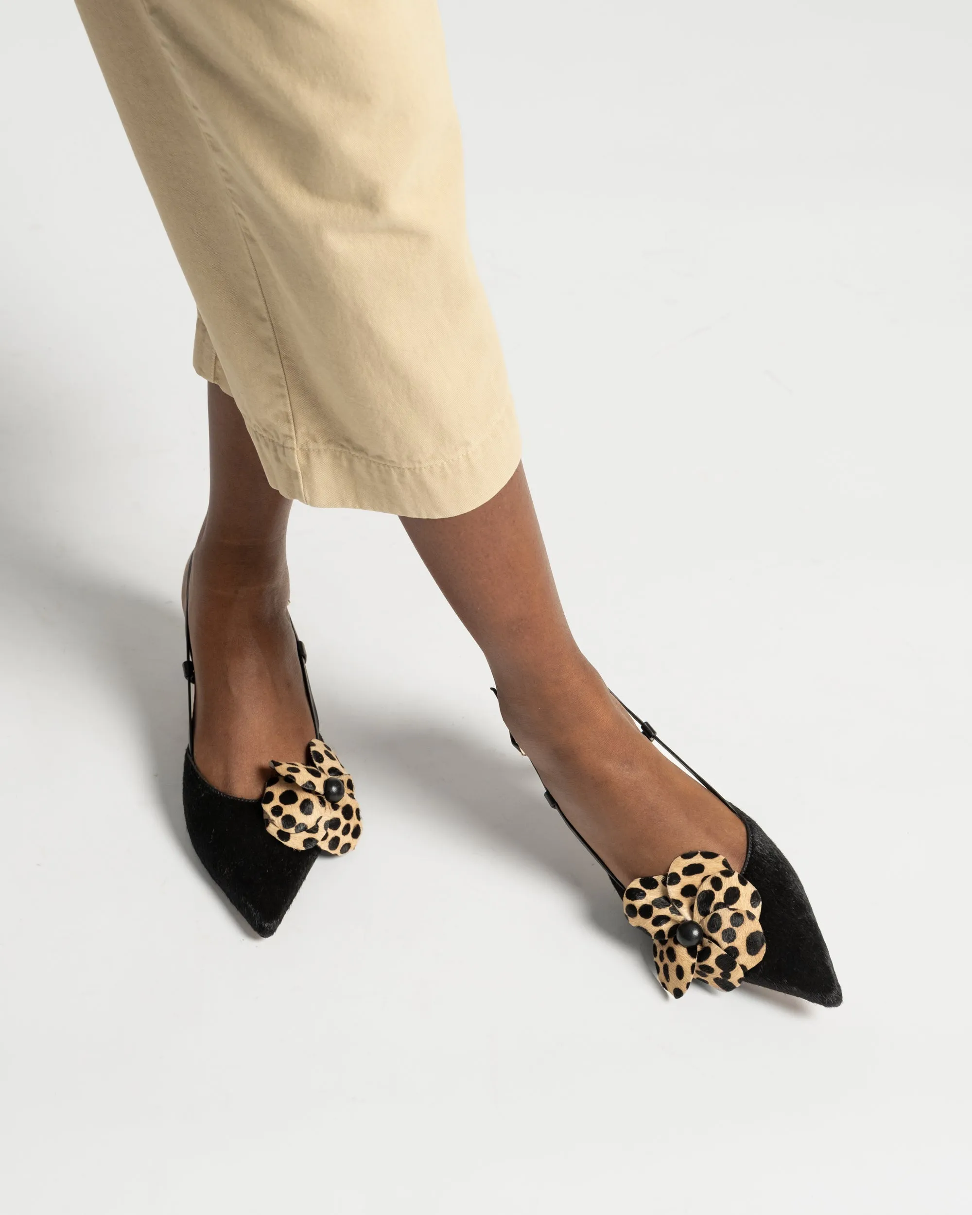 Flower Kitten Heel Black Haircalf