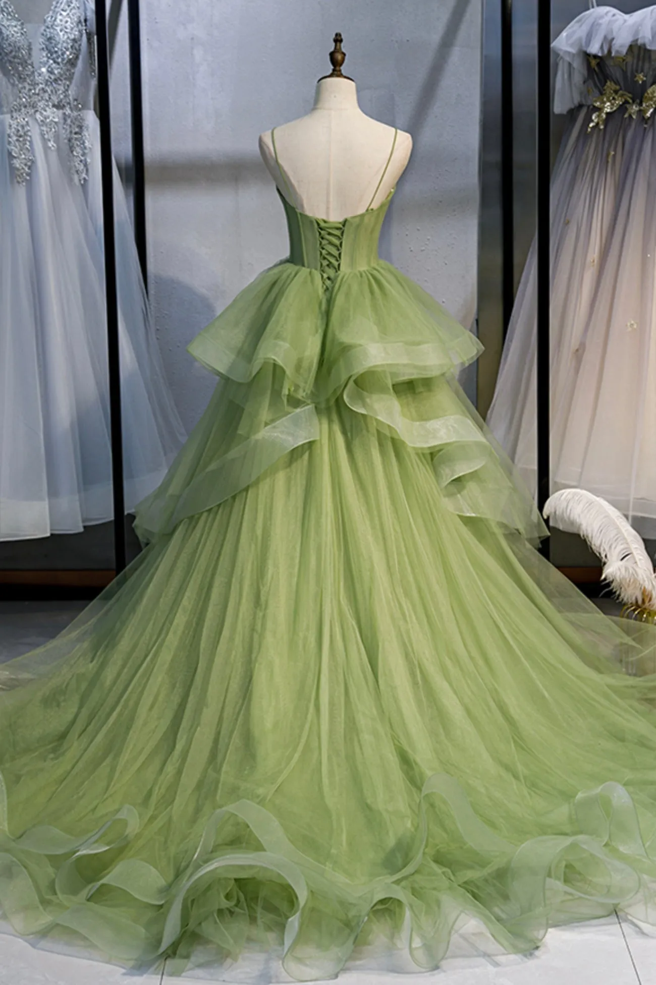 Green Tulle Long Prom Dresses A-Line Evening Dresses with Train