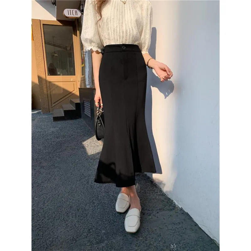 High-Waisted Ruffle Trim Split Long Style Mermaid Hem Skirt