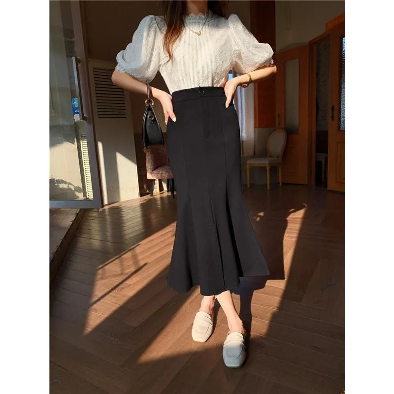 High-Waisted Ruffle Trim Split Long Style Mermaid Hem Skirt