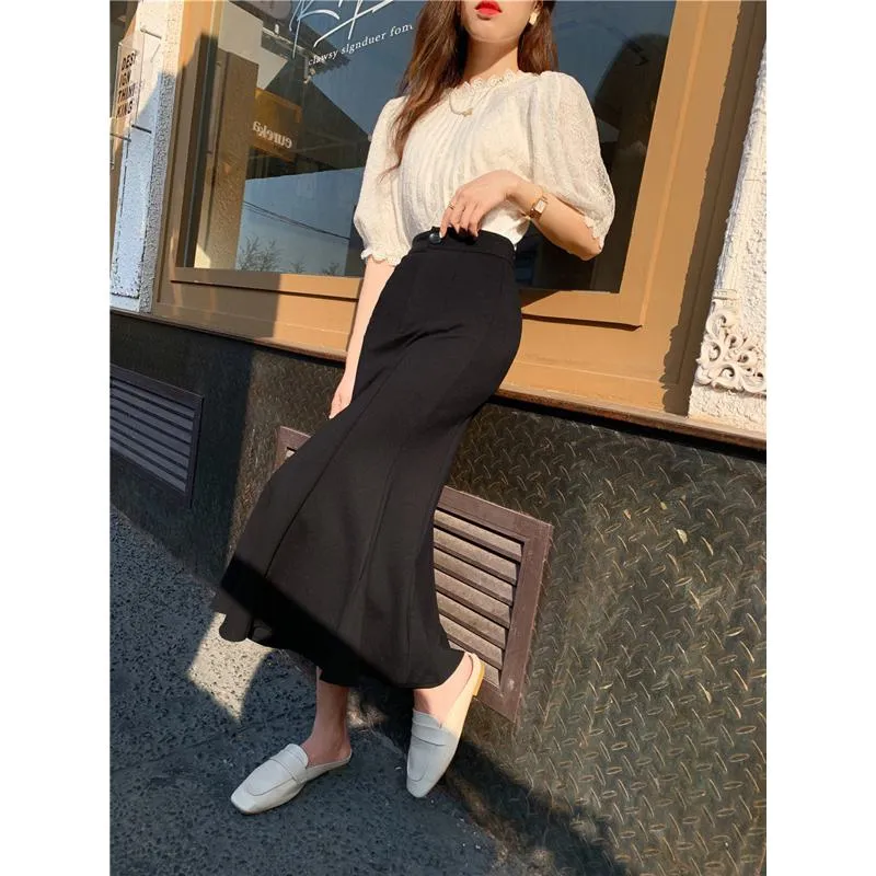 High-Waisted Ruffle Trim Split Long Style Mermaid Hem Skirt