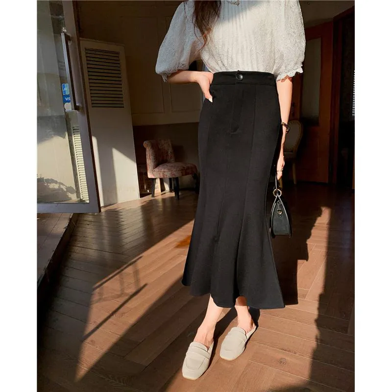 High-Waisted Ruffle Trim Split Long Style Mermaid Hem Skirt