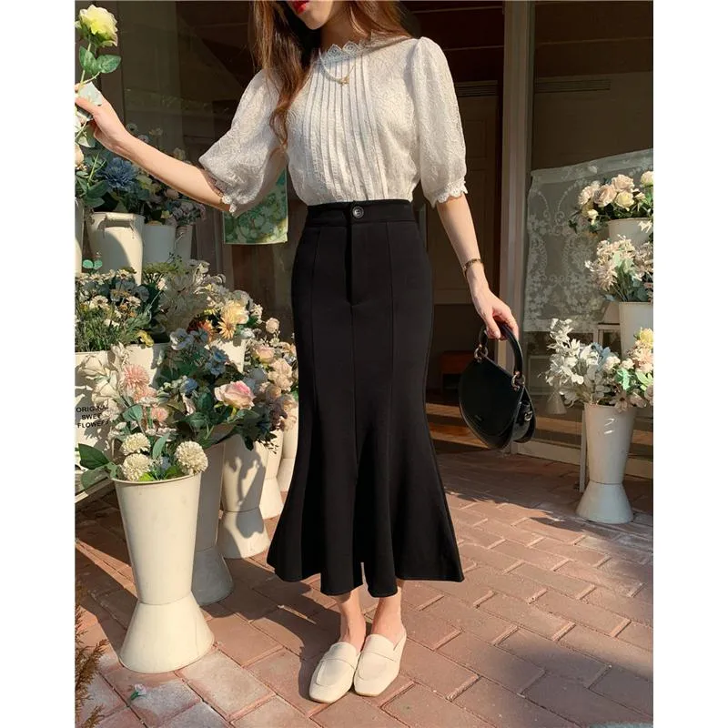 High-Waisted Ruffle Trim Split Long Style Mermaid Hem Skirt