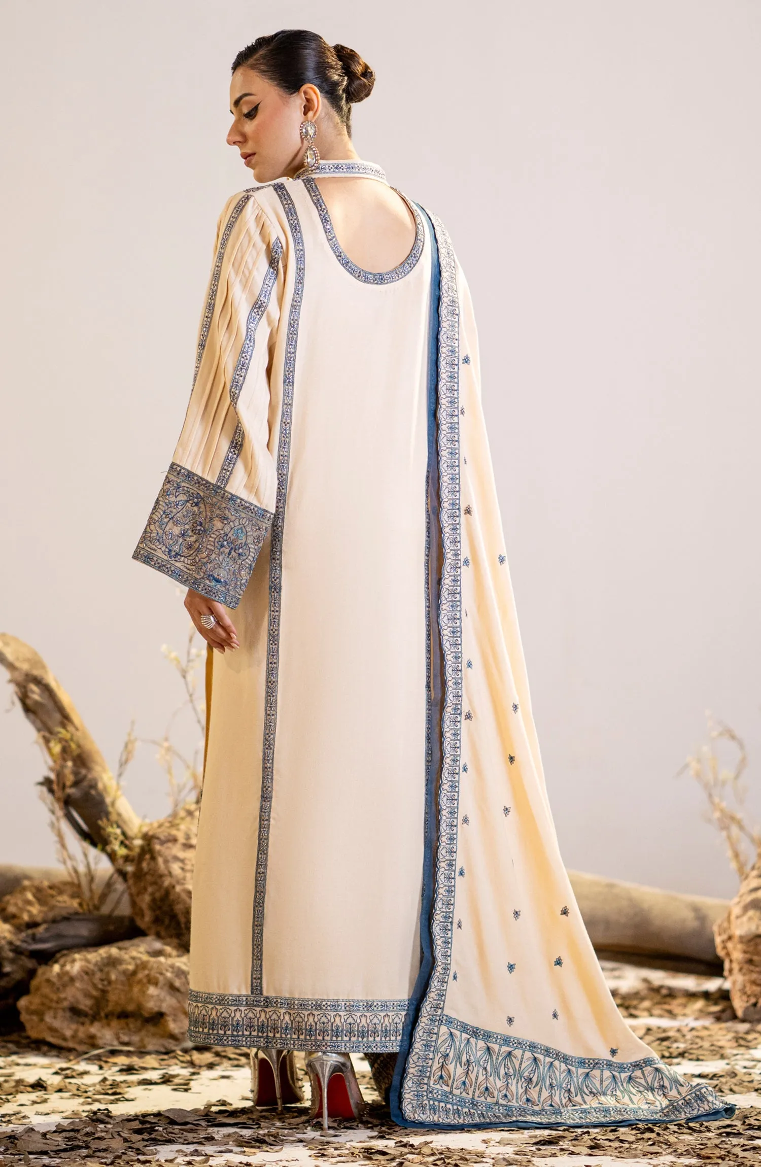 Maryum N Maria Shehrbano Winter Collection – DALBIR MW23559