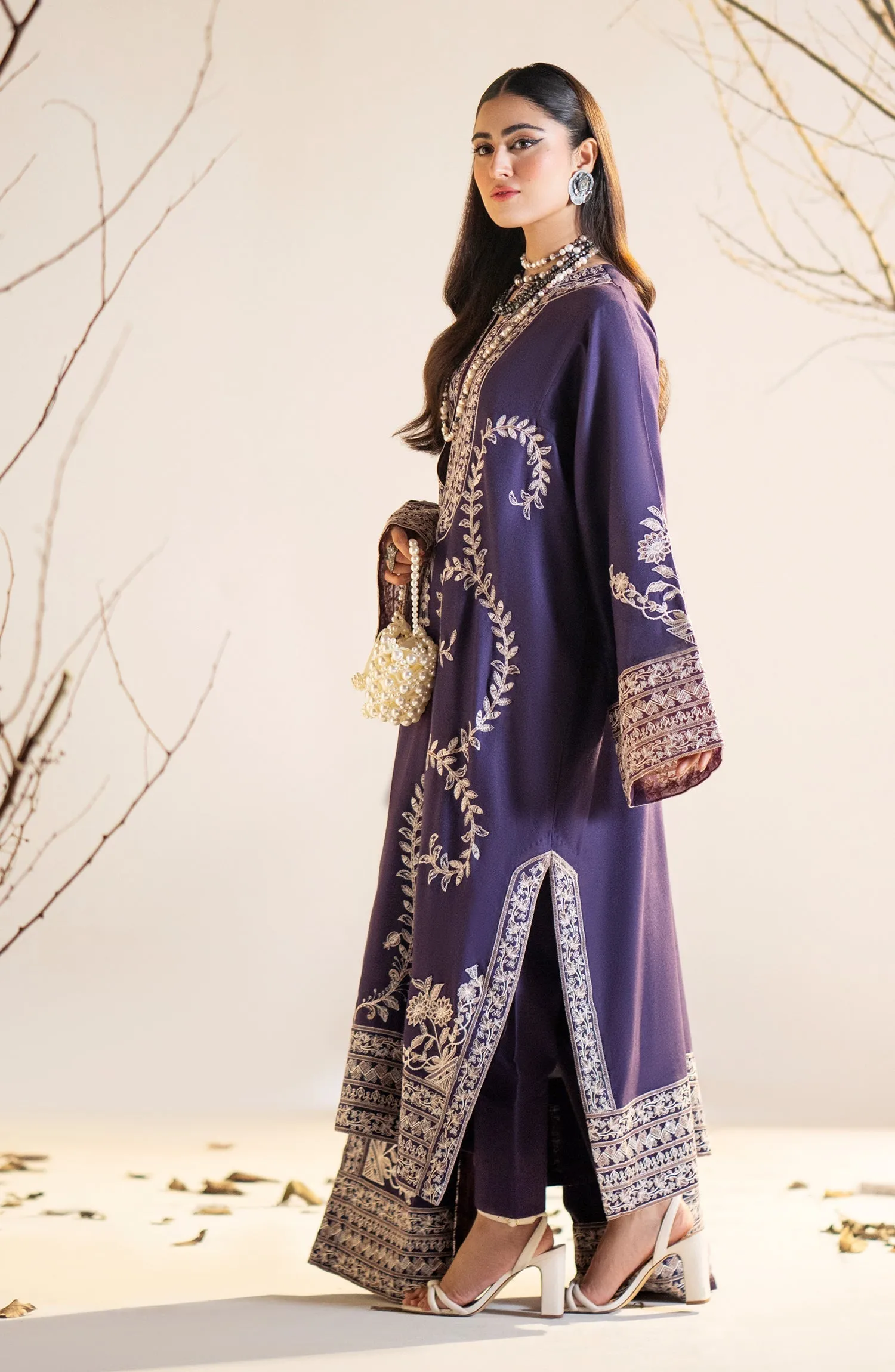 Maryum N Maria Shehrbano Winter Collection – HARVA MW23556