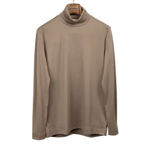 Turtleneck in taupe wool jersey