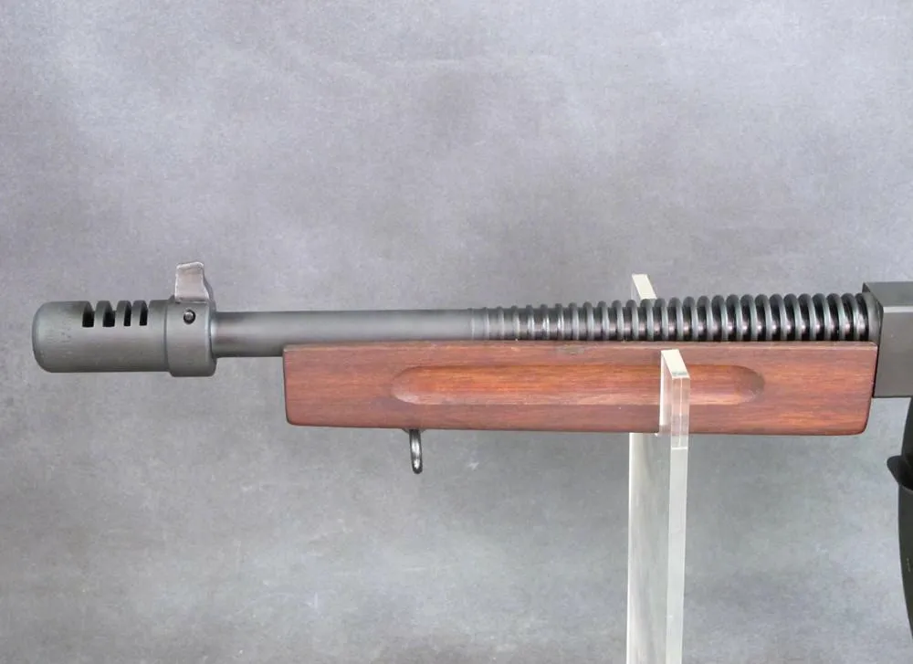 U.S. WWII Thompson M1928A1 SMG Display Gun, 50 round Drum Magazine, Stick Magazines & FBI Case