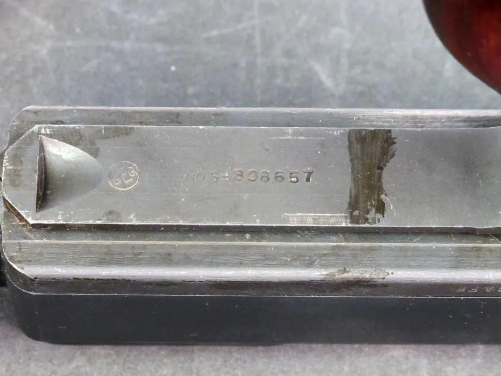 U.S. WWII Thompson M1928A1 SMG Display Gun, 50 round Drum Magazine, Stick Magazines & FBI Case
